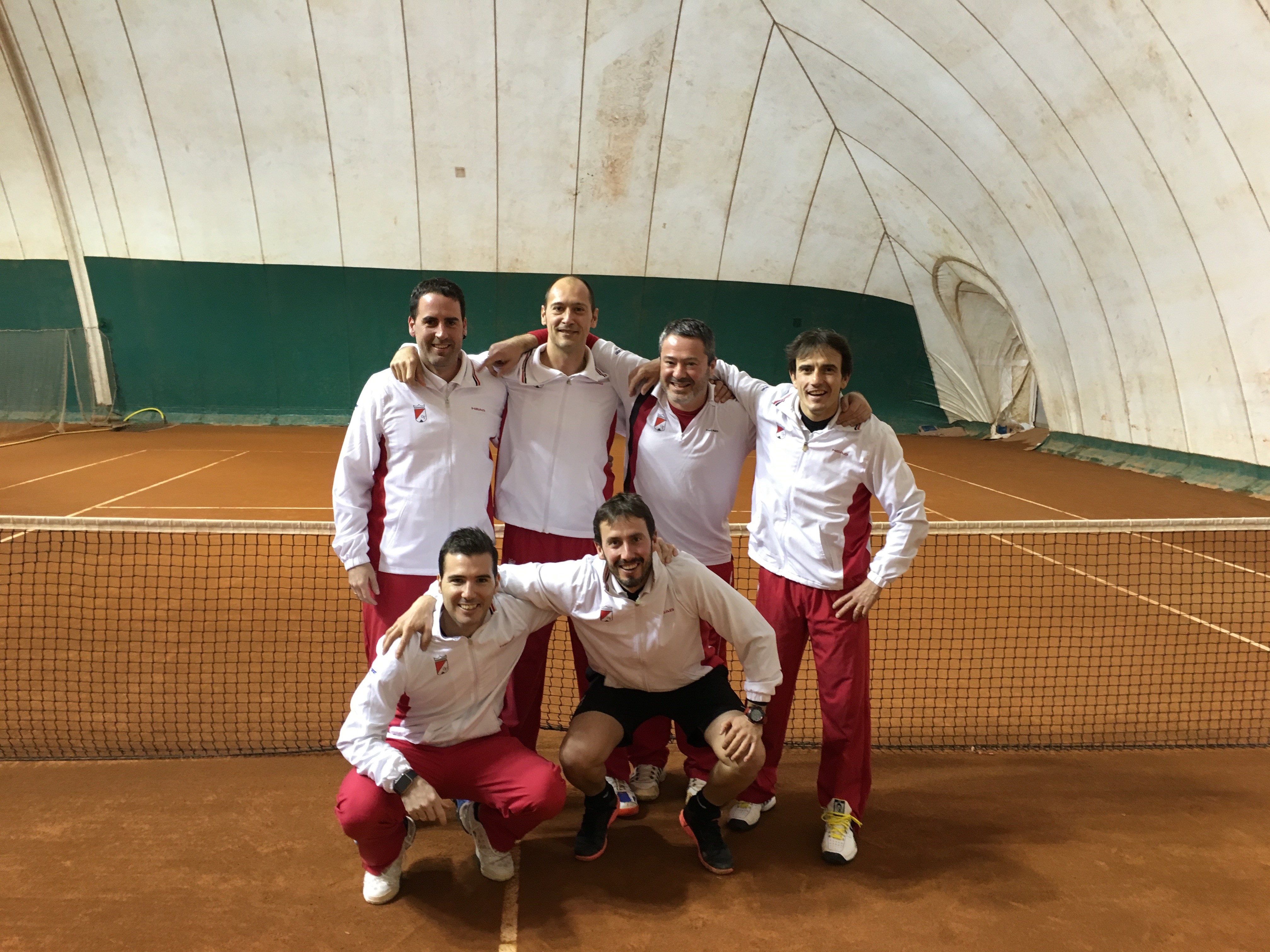Club Tenis Pamplona a la final del veteranos +35